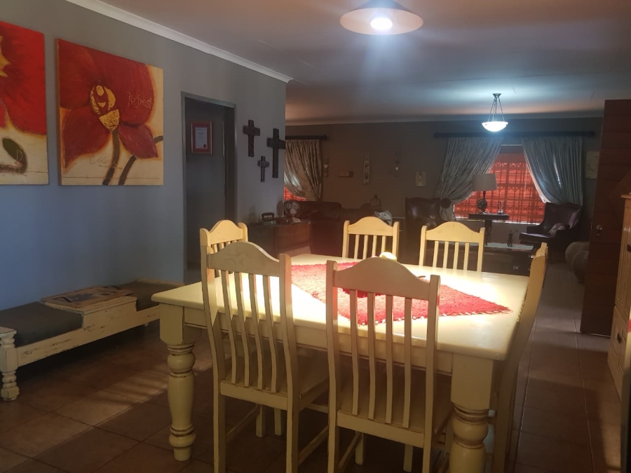 4 Bedroom Property for Sale in Waagfontein North West